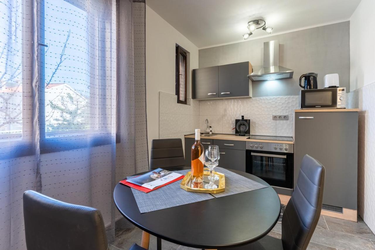 Apartment Brdanovic Cres Bagian luar foto